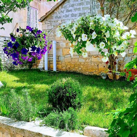 Apartments Neno Korcula Town Exterior photo