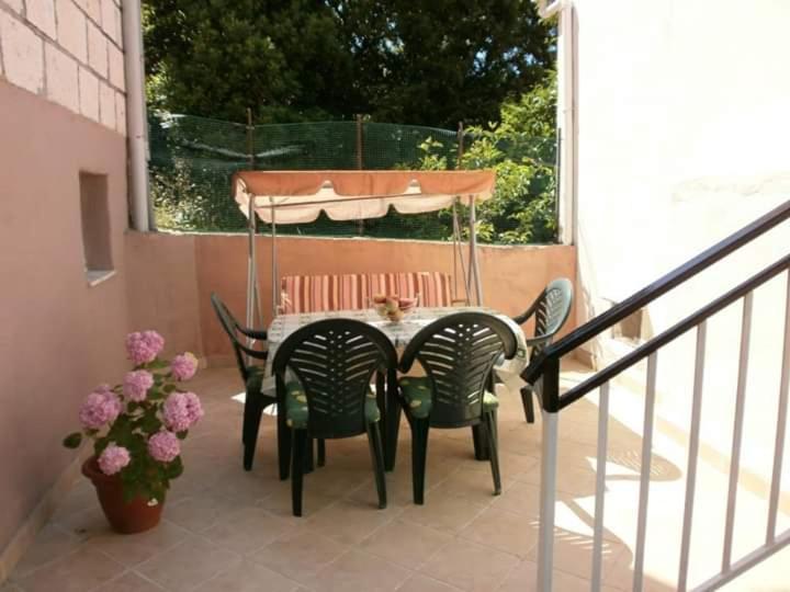 Apartments Neno Korcula Town Exterior photo
