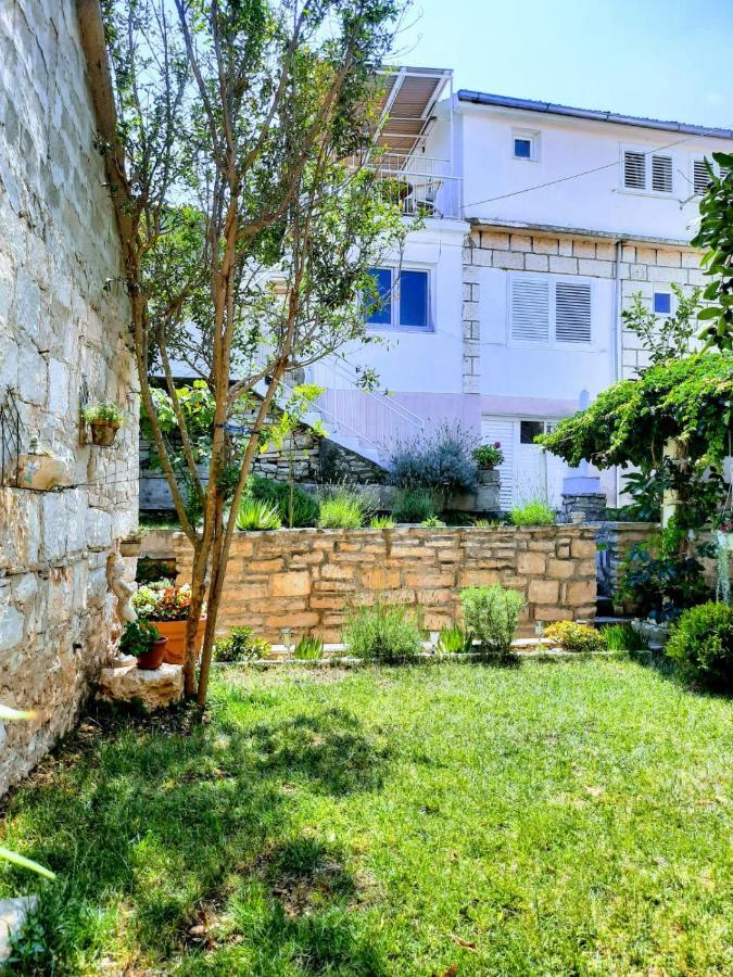 Apartments Neno Korcula Town Exterior photo